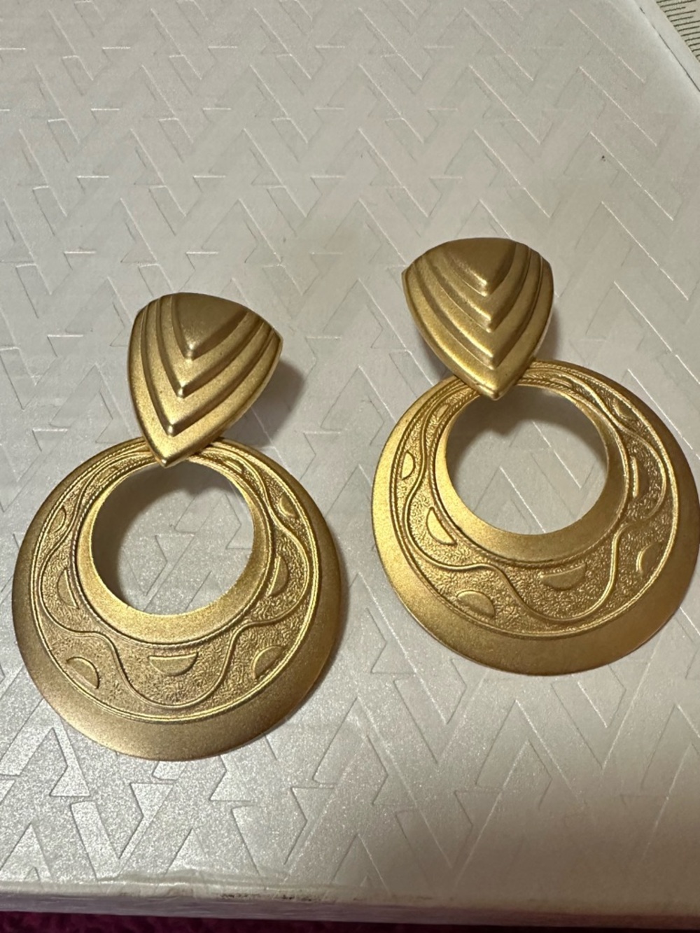 Vintage Cowgirl Style Gold-Tone Ornate Circle Drop Earrings - 2 3/4”